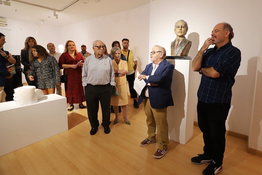 Exposición "LUZ Y SOMBRA. Alabastro esculpido"