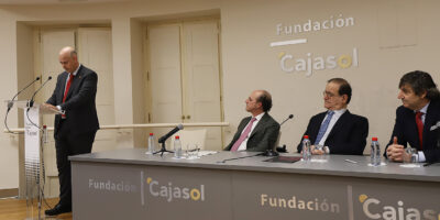 Entrega XIV Premio Ángel Olavarría