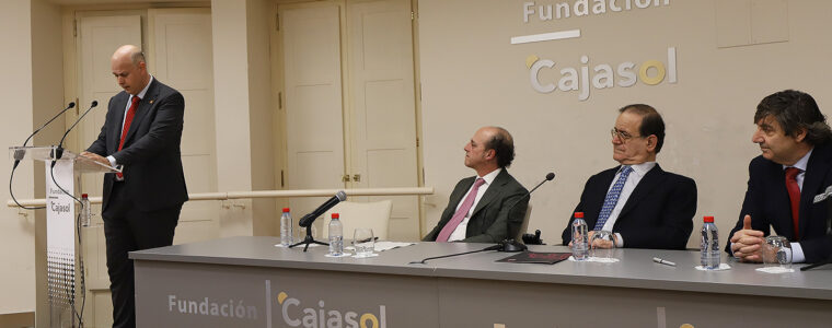 Entrega XIV Premio Ángel Olavarría