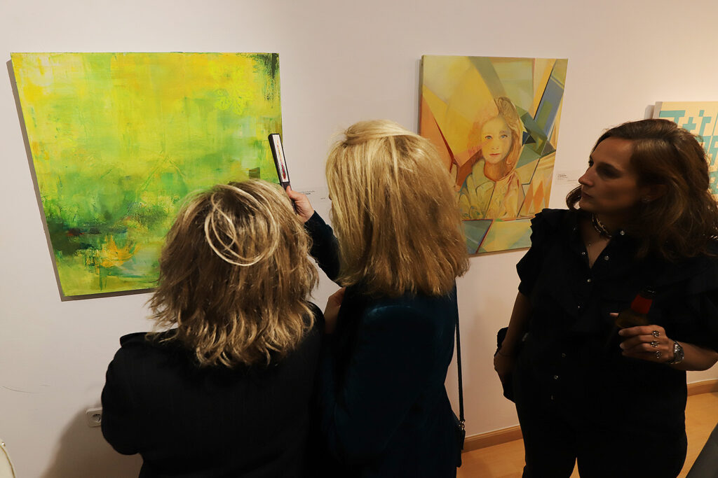 Exposición "λ 558-570 nm."